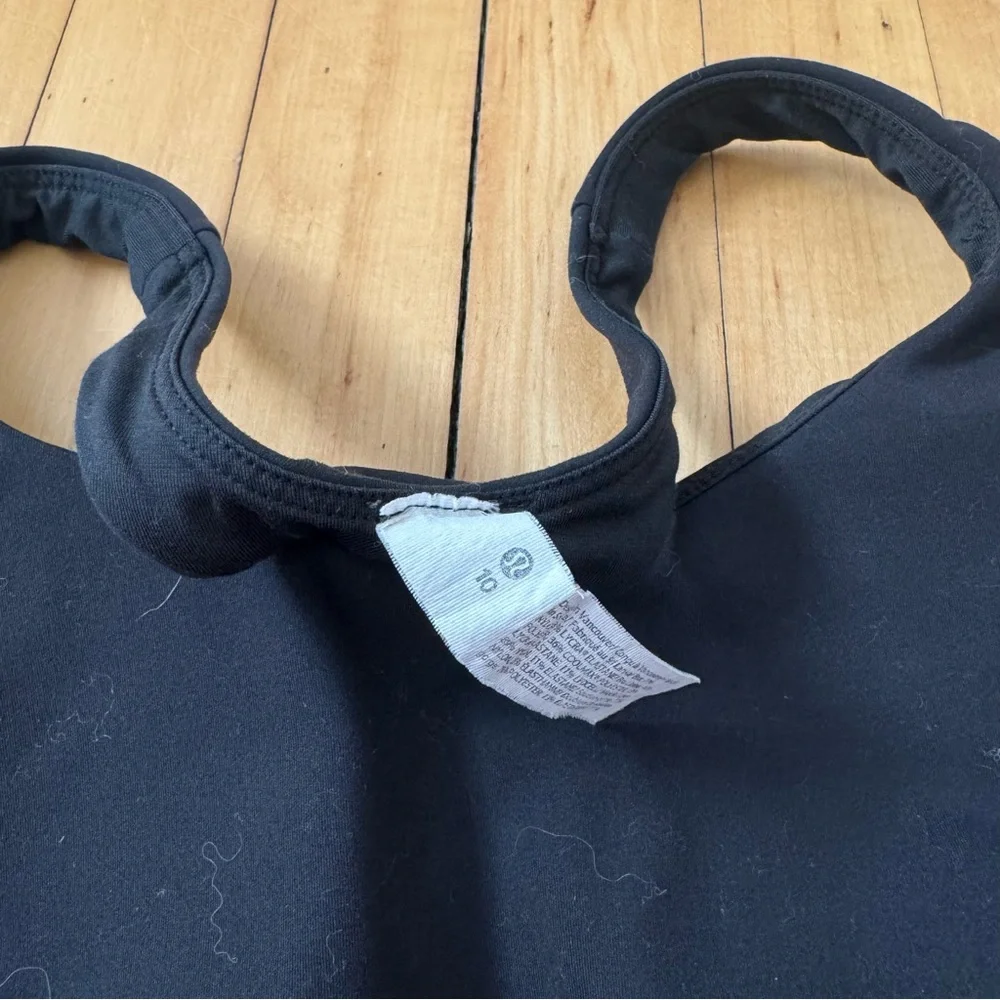 Lululemon bra